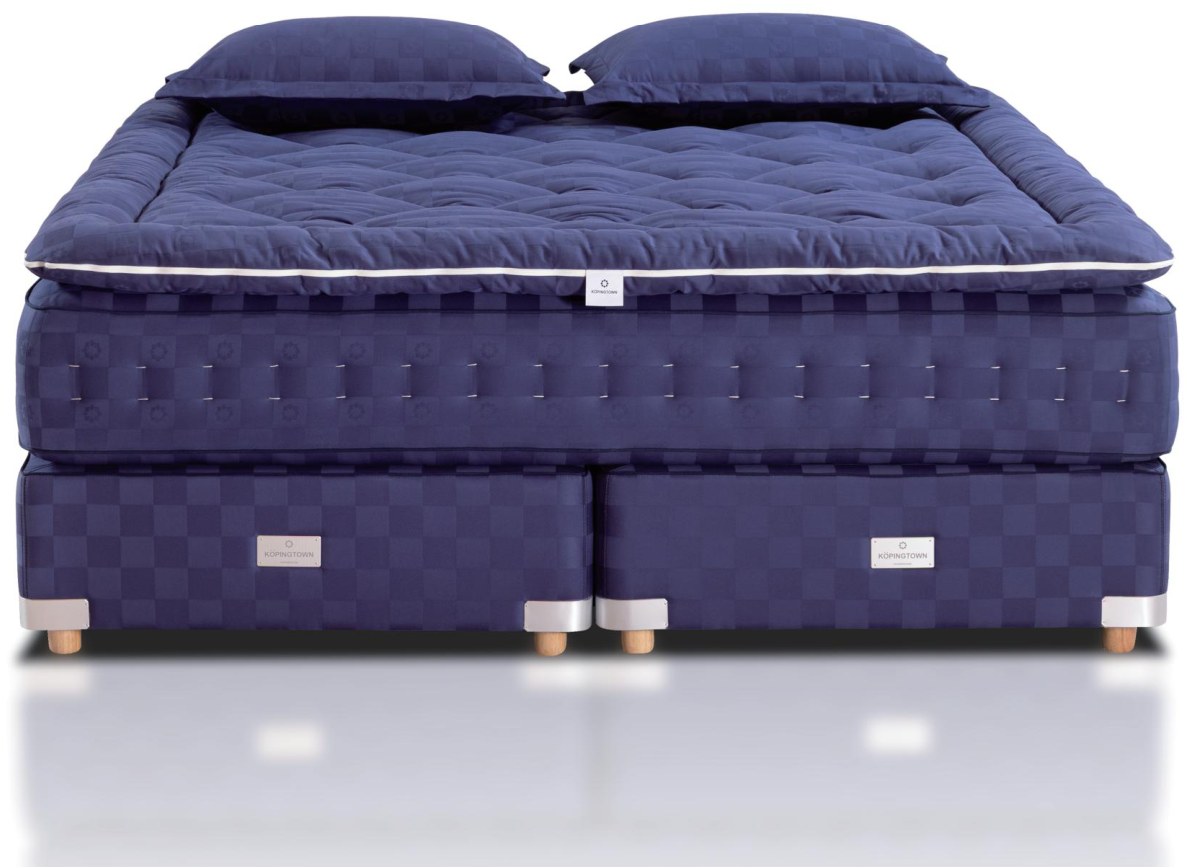 Cloud Realm topper-system handcrafted mattress in royal-blue check with divan base